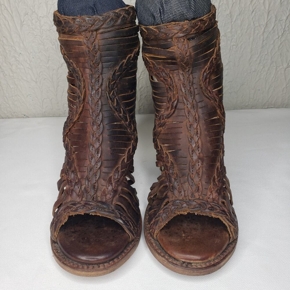 Freebird by Steven Bela Heeled Cage Sandals Boots Brown Leather Sz 7 Distressed - Picture 2 of 16